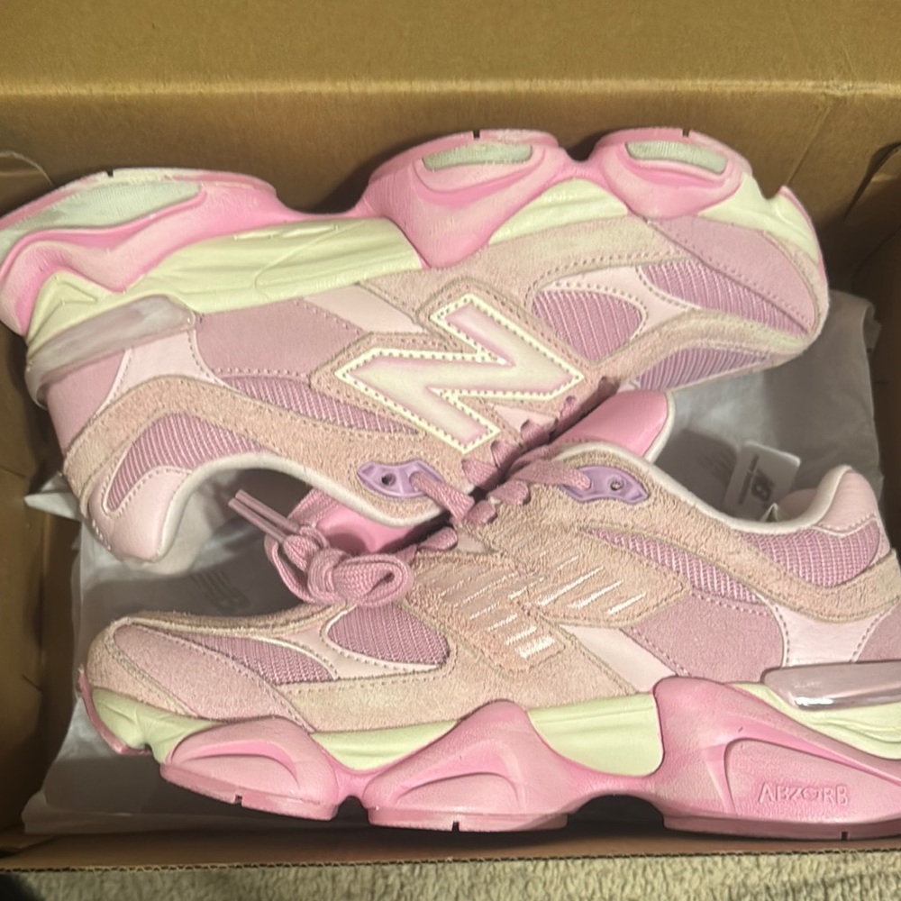 New Balance Pastel Pink Athletic Shoes